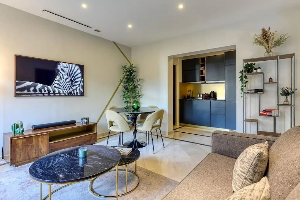 Montaigne Executive Suite Paříž