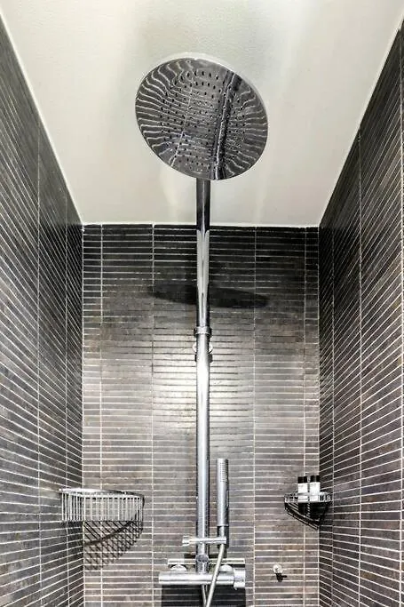 Montaigne Executive Suite Paryż