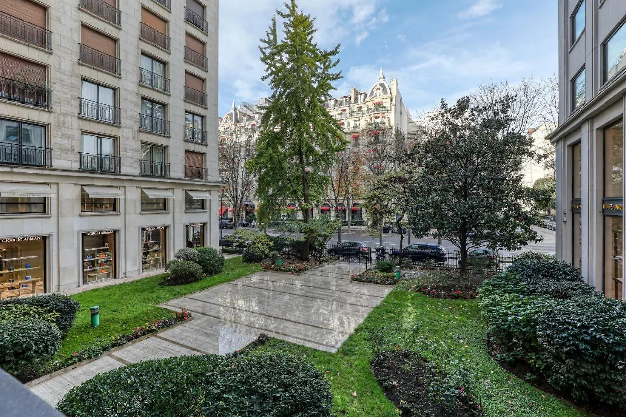 Apartament Montaigne Executive Suite Paryż